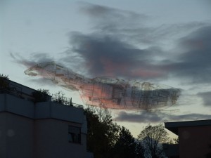 Wolken über Kumpfmühl mit Firefly darüber gelegt